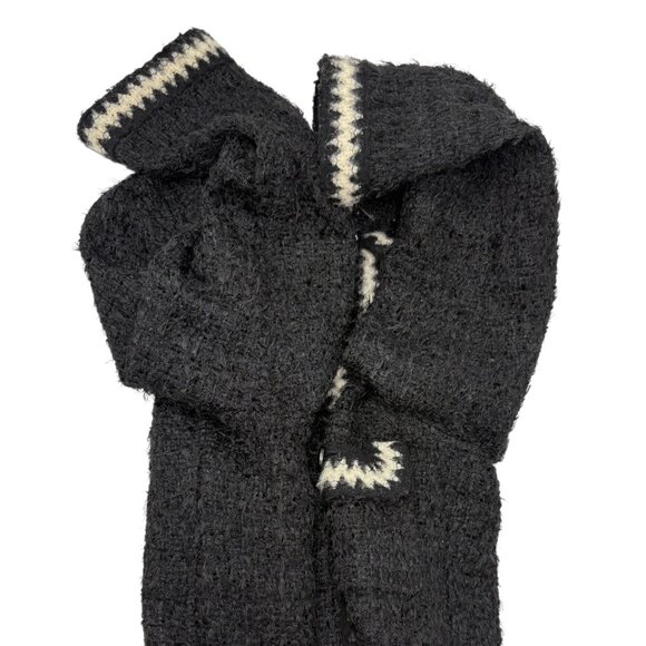 CHANEL Vintage 98A CC Logo Button Tweed Jacket #38 Black White Wool [106482] - Picture 9 of 12